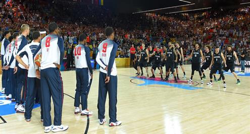 بالفيديو .. نيوزيلندا تبهر مونديال السلة برقصة "الهاكا" المخيفة